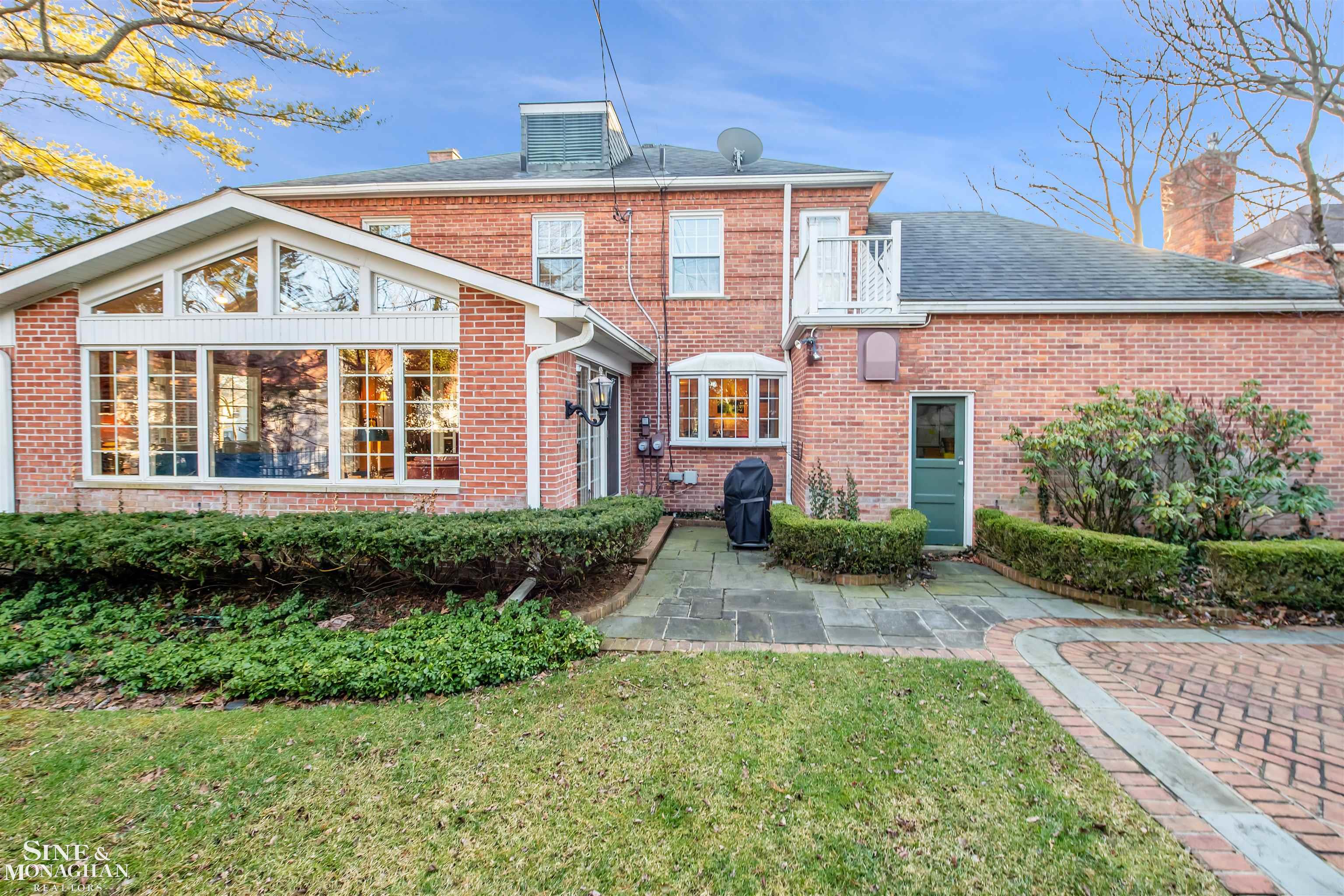 36 Beacon Hill Road Grosse Pointe Farms, MI 48236 - Photo 33 of 49