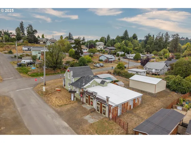 a picture of city view