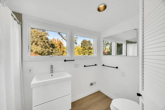 $1,695,000 | 16338 Orchard Springs Road, Grass Valley, CA 95945