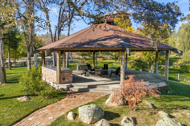 $1,695,000 | 16338 Orchard Springs Road, Grass Valley, CA 95945