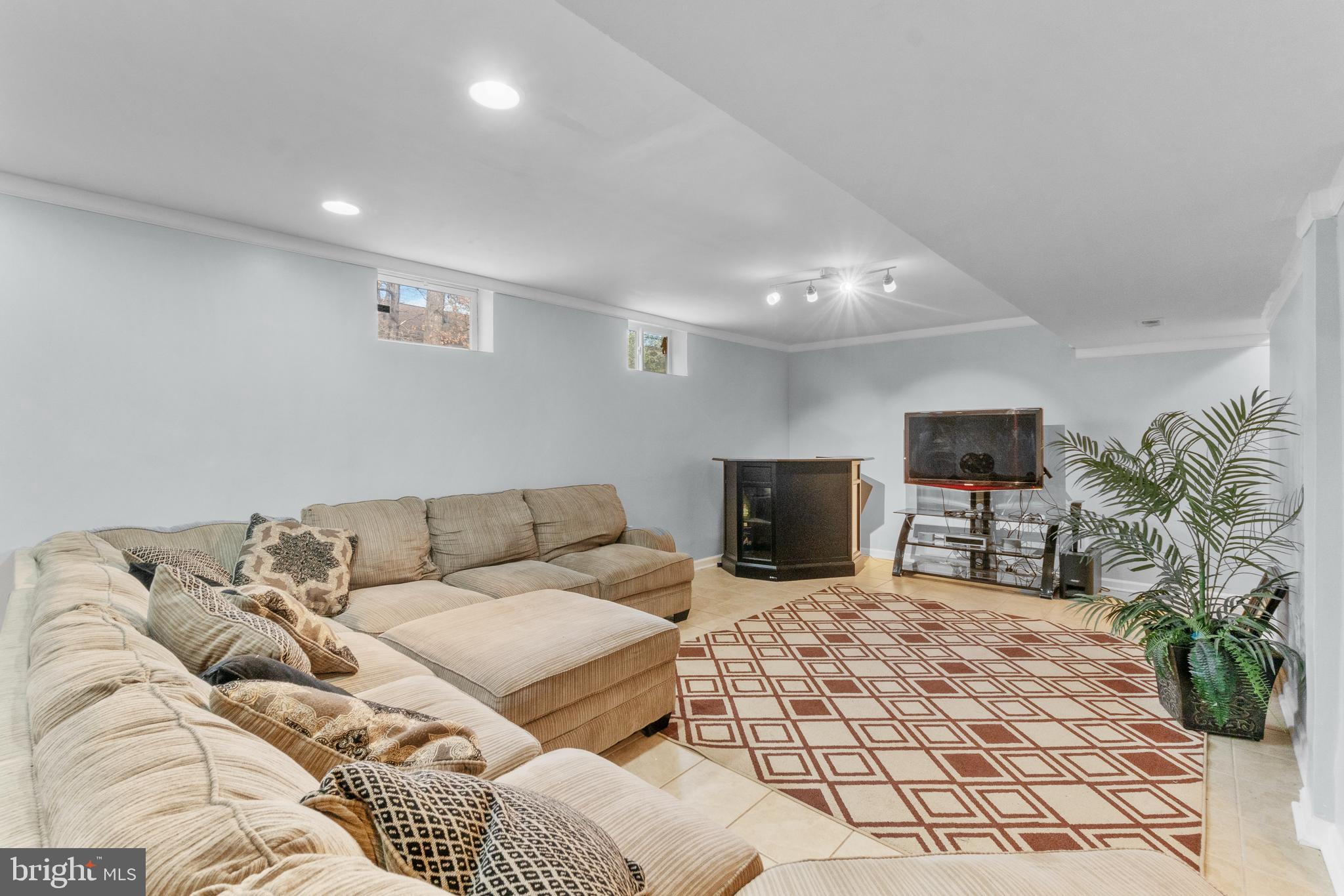 9808 Pheasant Run Court Laurel, MD 20708 - Photo 39 of 40 Gallery Image 39