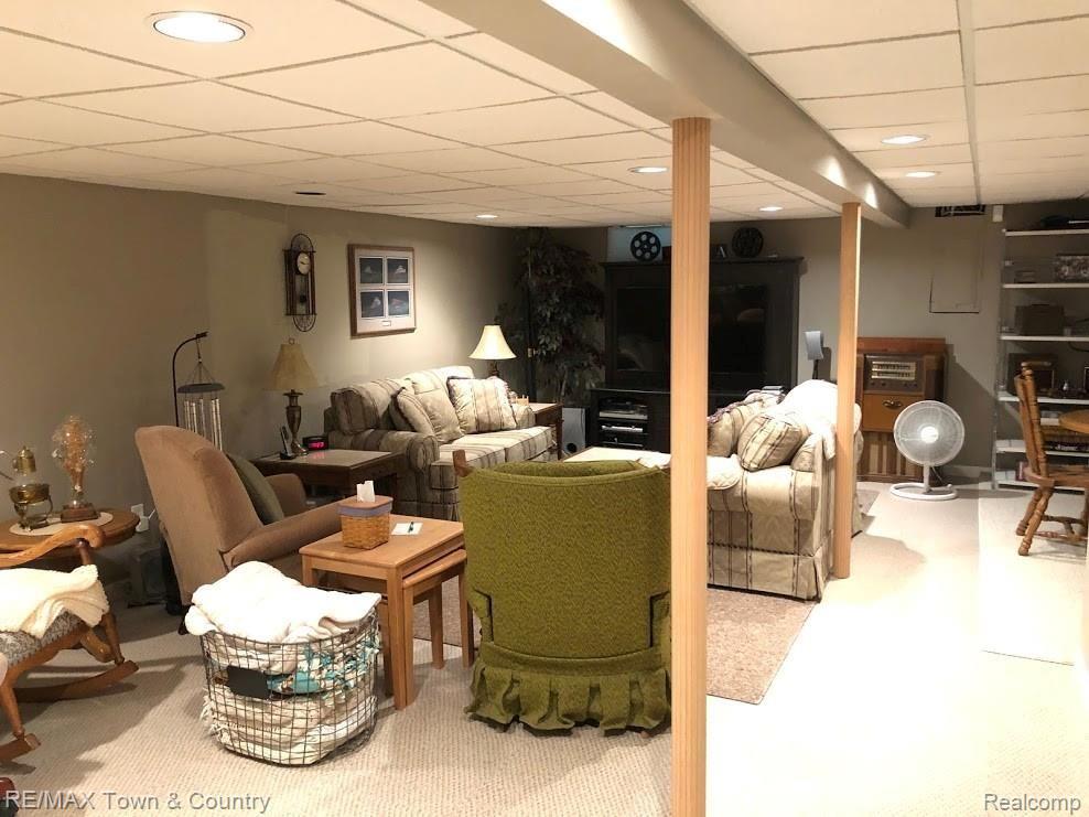 4476 North Linden Road Flint, MI 48504 - Photo 32 of 52