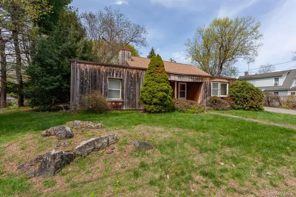 $415,000 | 27 Lancaster Avenue, Montrose, NY 10548