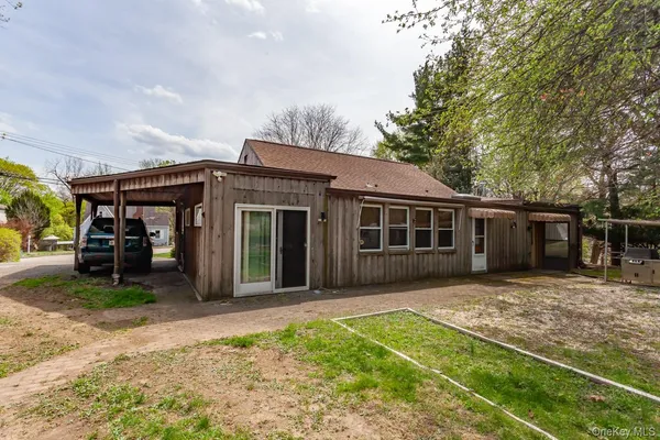 $415,000 | 27 Lancaster Avenue, Montrose, NY 10548