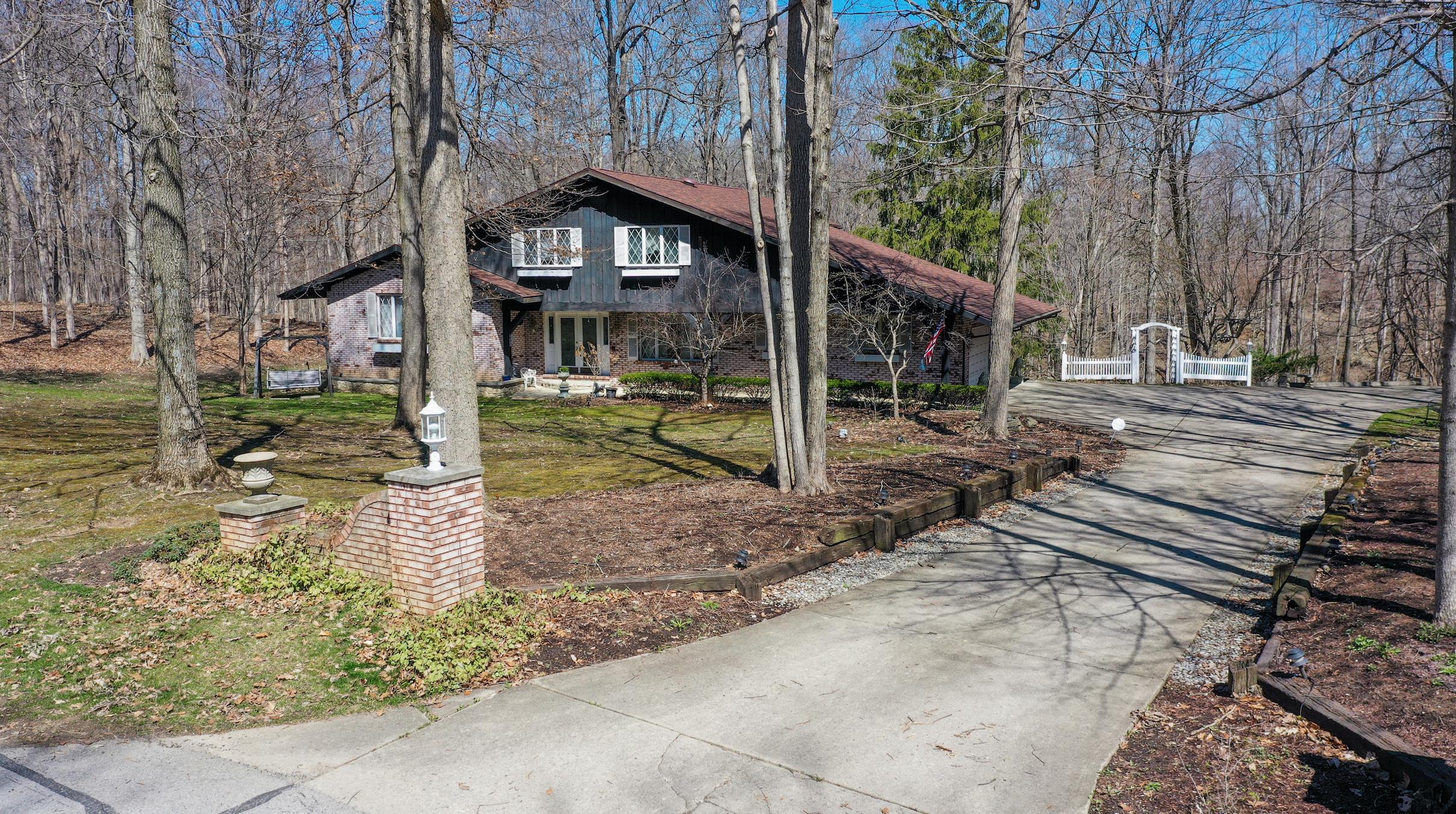 692 Winding Ridge Lane Sidney, OH 45365 - Photo 3 of 44