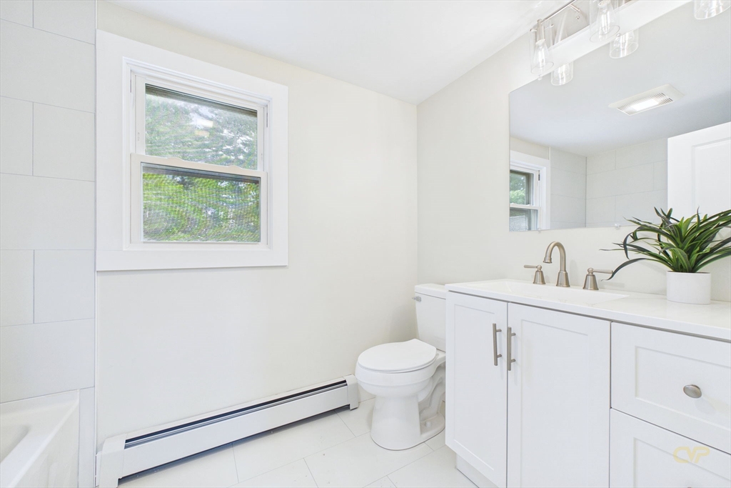 22 Randall Road Mattapoisett, MA 02739 - Photo 20 of 29 Gallery Image 20