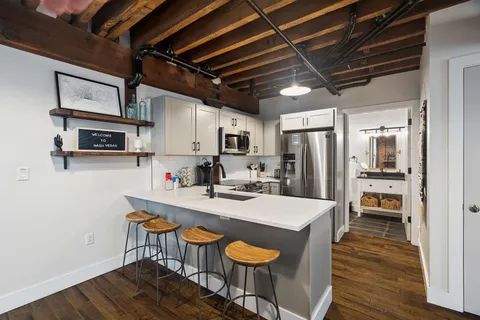 $415,000 | 610 21st Avenue North, Unit 303, Nashville, TN 37203