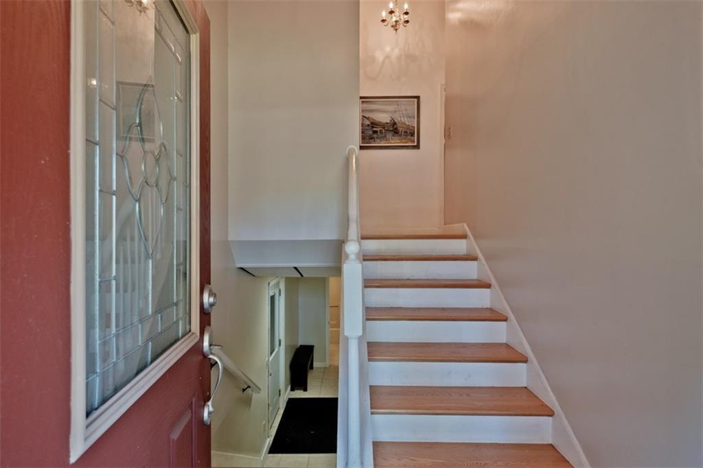 5 Old Neck Road Scarborough, ME 04074 - Photo 5 of 35 Photo