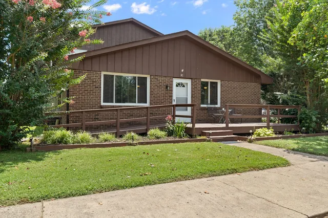 $210,000 | 250 Donna Drive, Unit 4C, Hendersonville, TN 37075