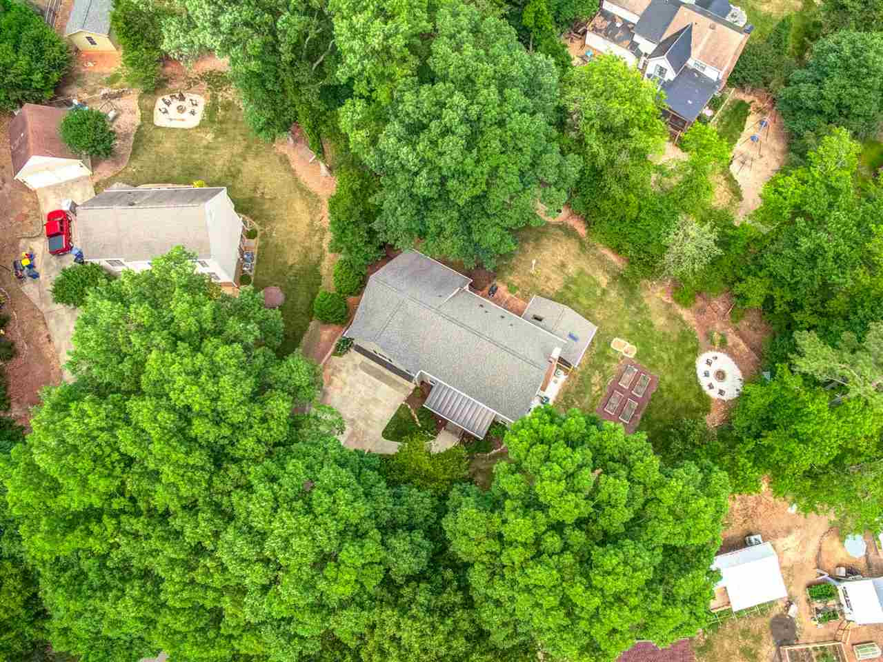 8308 Druids Lane Raleigh, NC 27613 - Photo 27 of 30 Photo 27