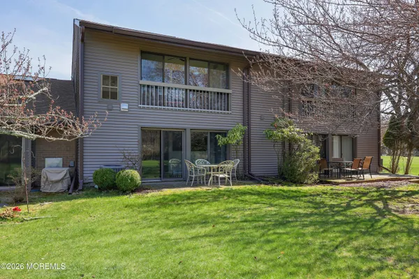 $390,000 | 56 Claremont Court, Red Bank, NJ 07701