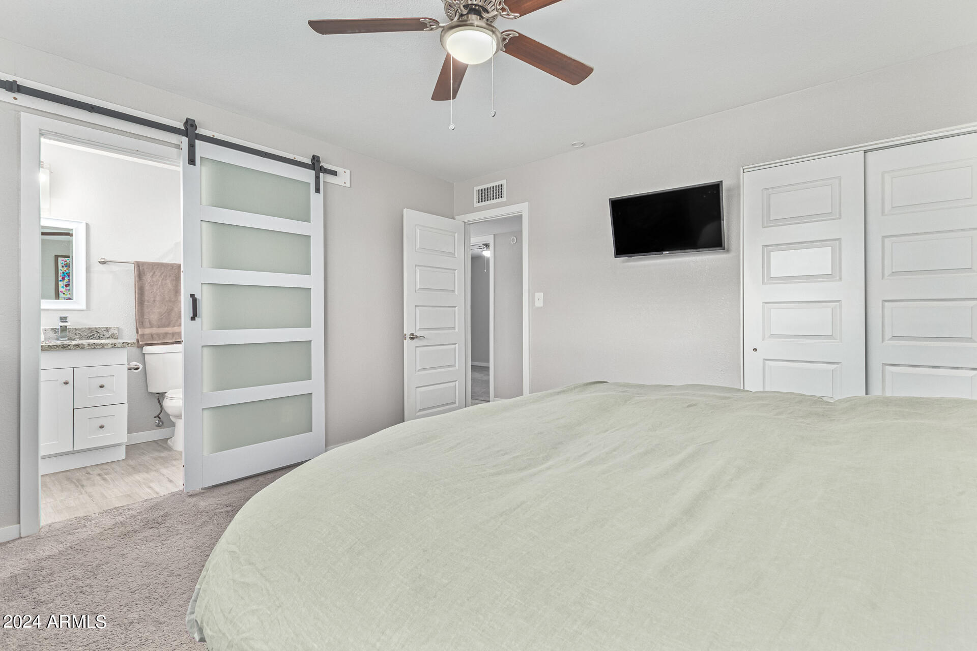 2438 East Brown Road Mesa, AZ 85213 - Photo 14 of 27 0012-24 - Brown