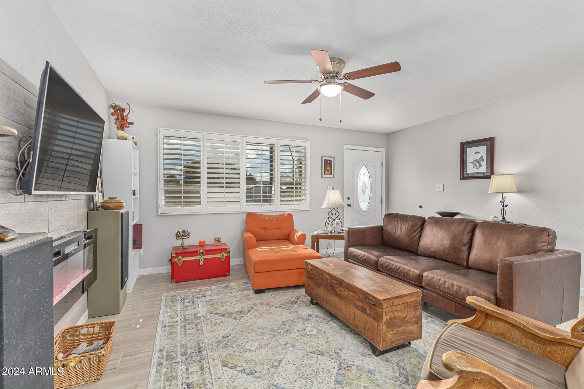 2438 East Brown Road Mesa, AZ 85213 - Photo 9 of 27 0005-10 - Brown