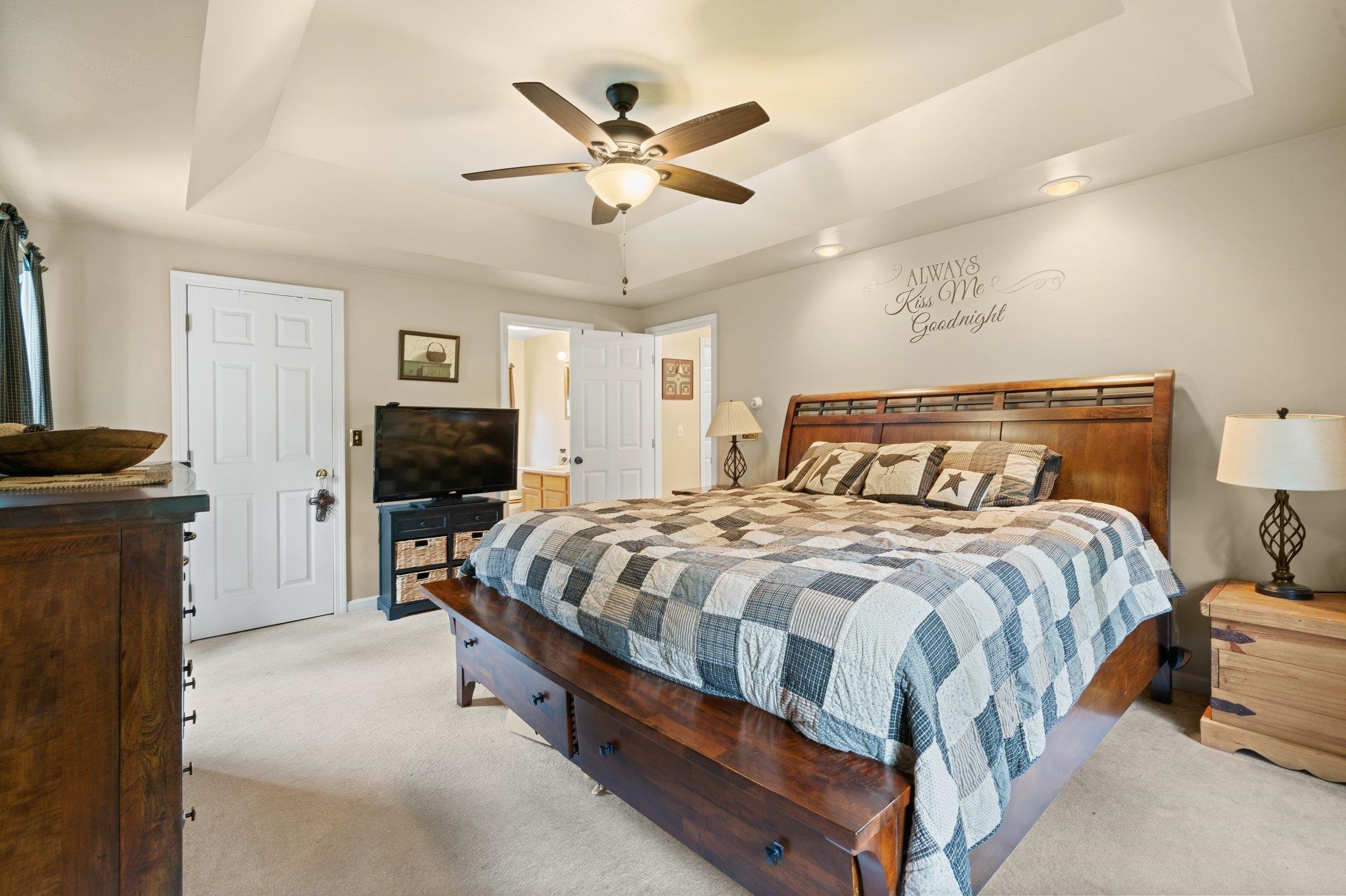 32 Arabian Way Chester, NH 03036 - Photo 19 of 32 Gallery Image 19