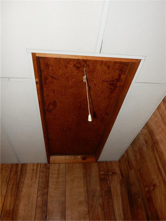 517 Mt Jackson Road New Castle, PA 16102 - Photo 14 of 16 Attic access
