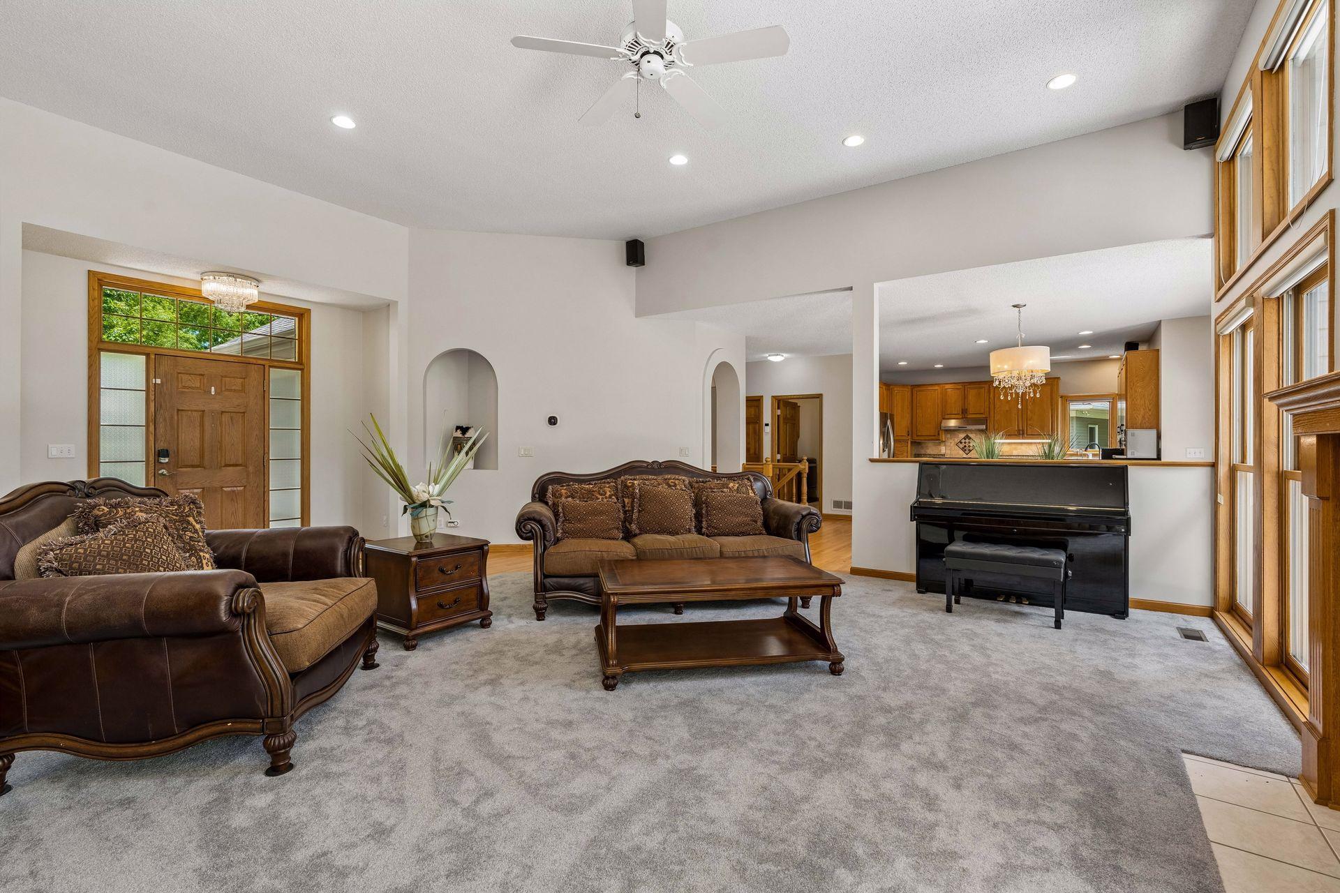 6643 Sherman Lake Road Hugo, MN 55038 - Photo 9 of 52