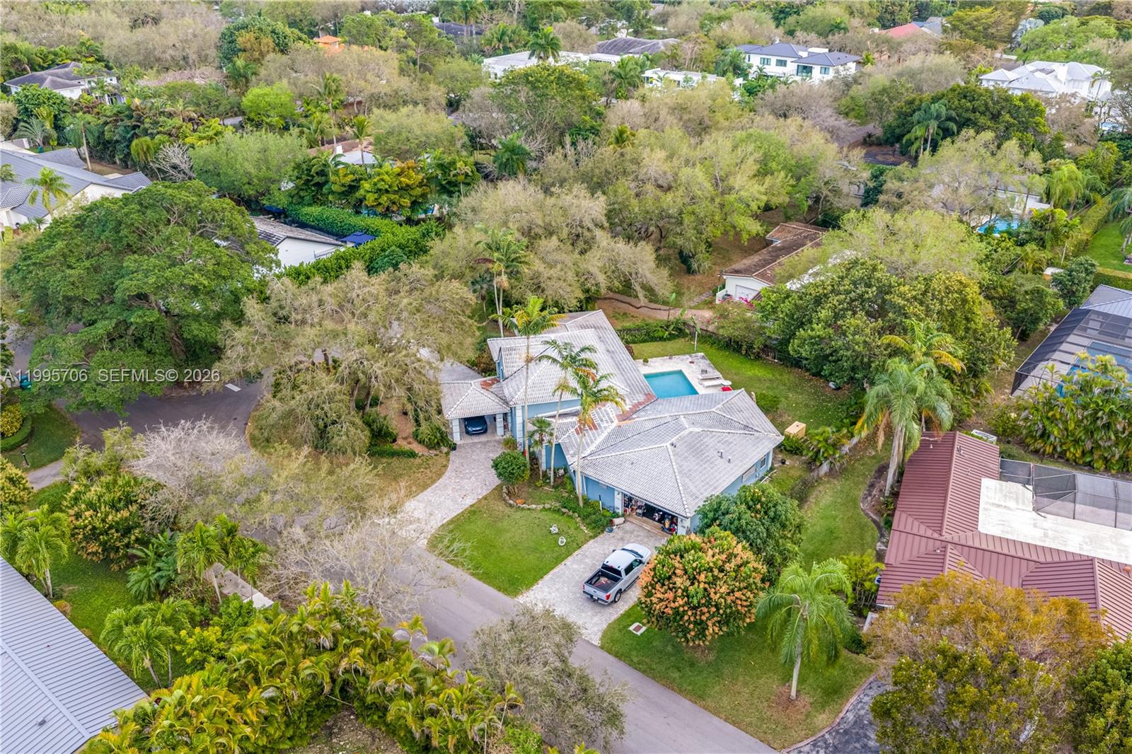9200 Southwest 70th Avenue Pinecrest, FL 33156 - Photo 4 of 18