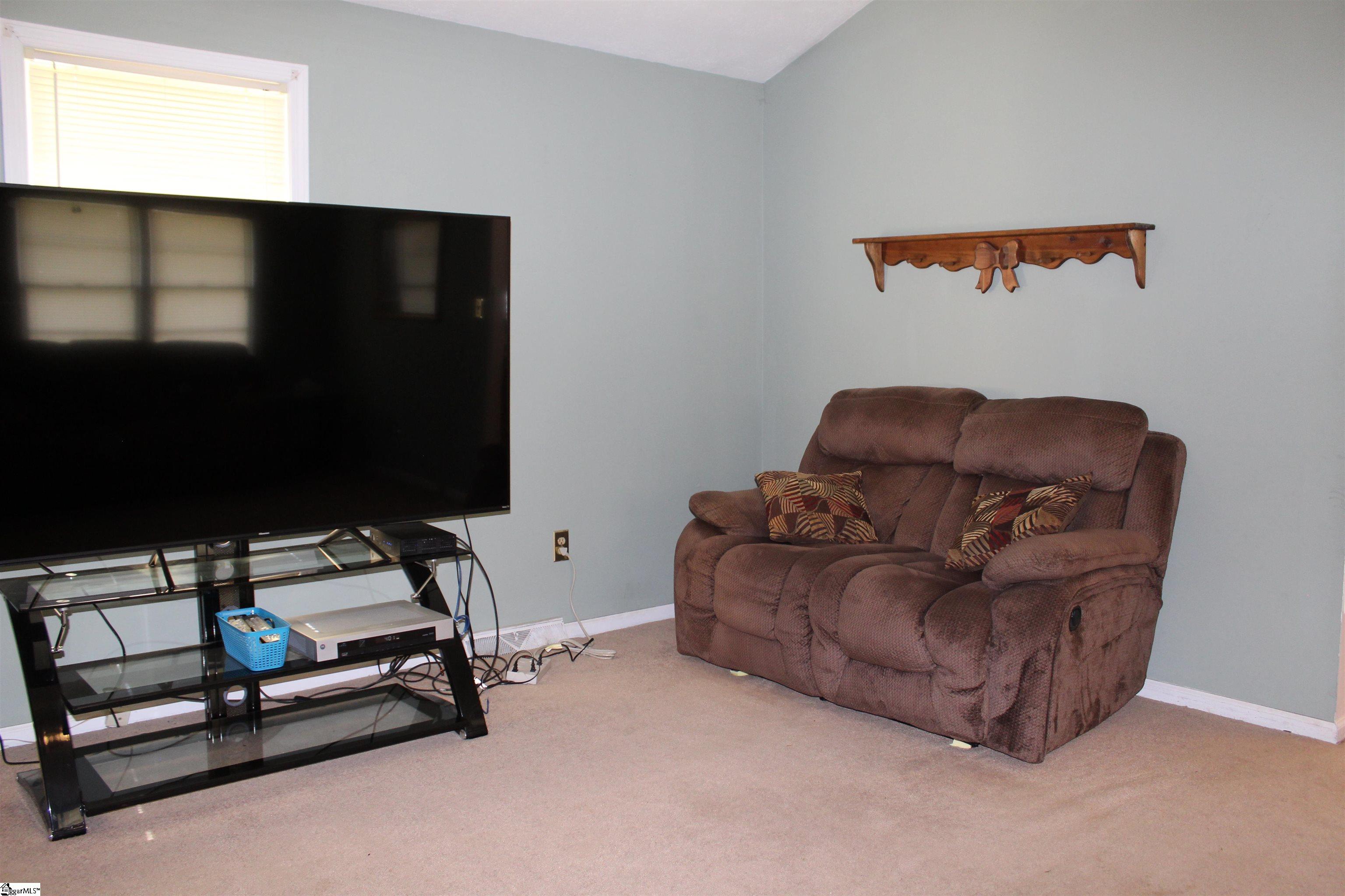 329 State Rd S-39-127 Easley, SC 29640 - Photo 16 of 22 Gallery Image 16