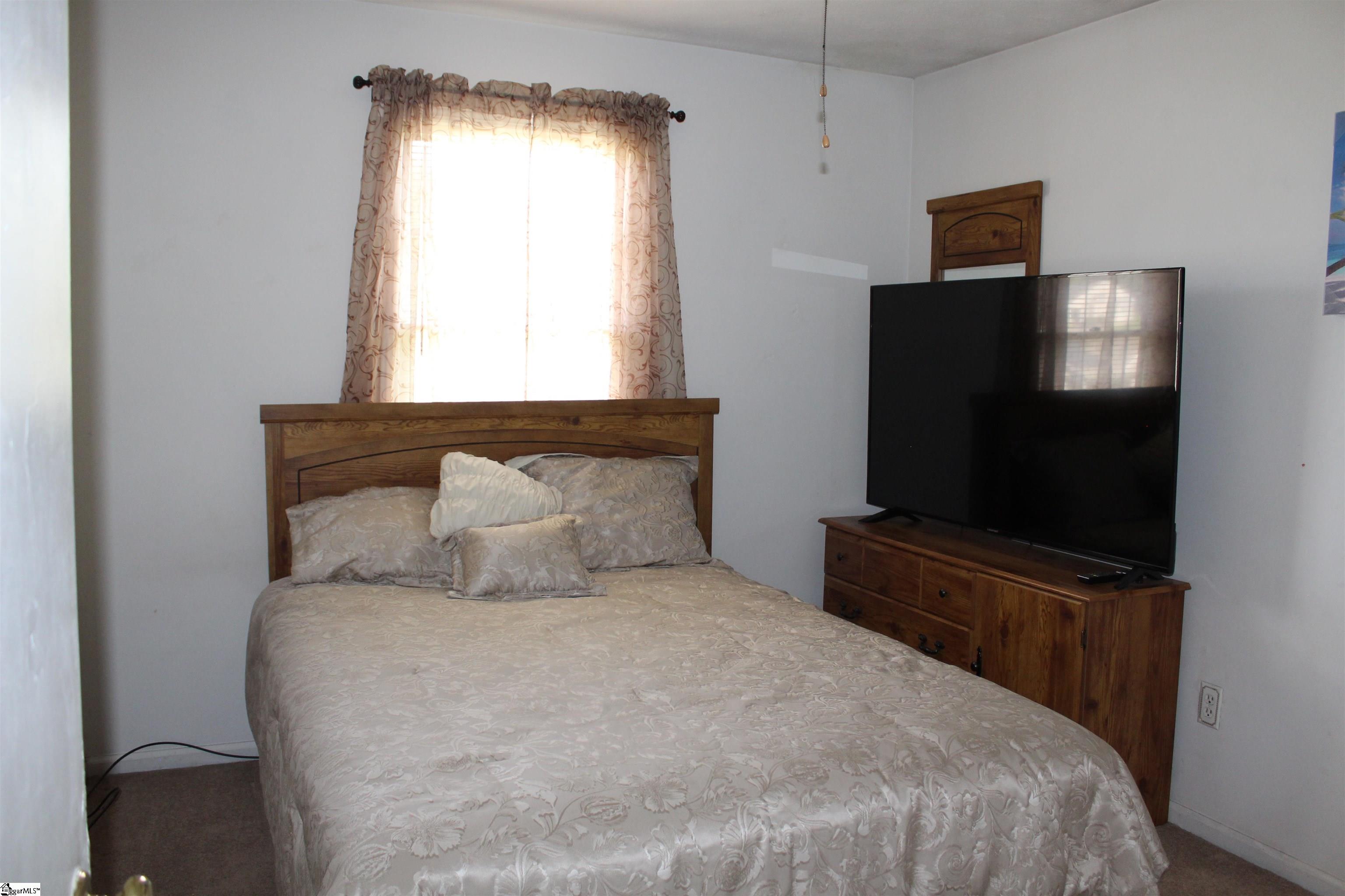 329 State Rd S-39-127 Easley, SC 29640 - Photo 9 of 22 Gallery Image 9