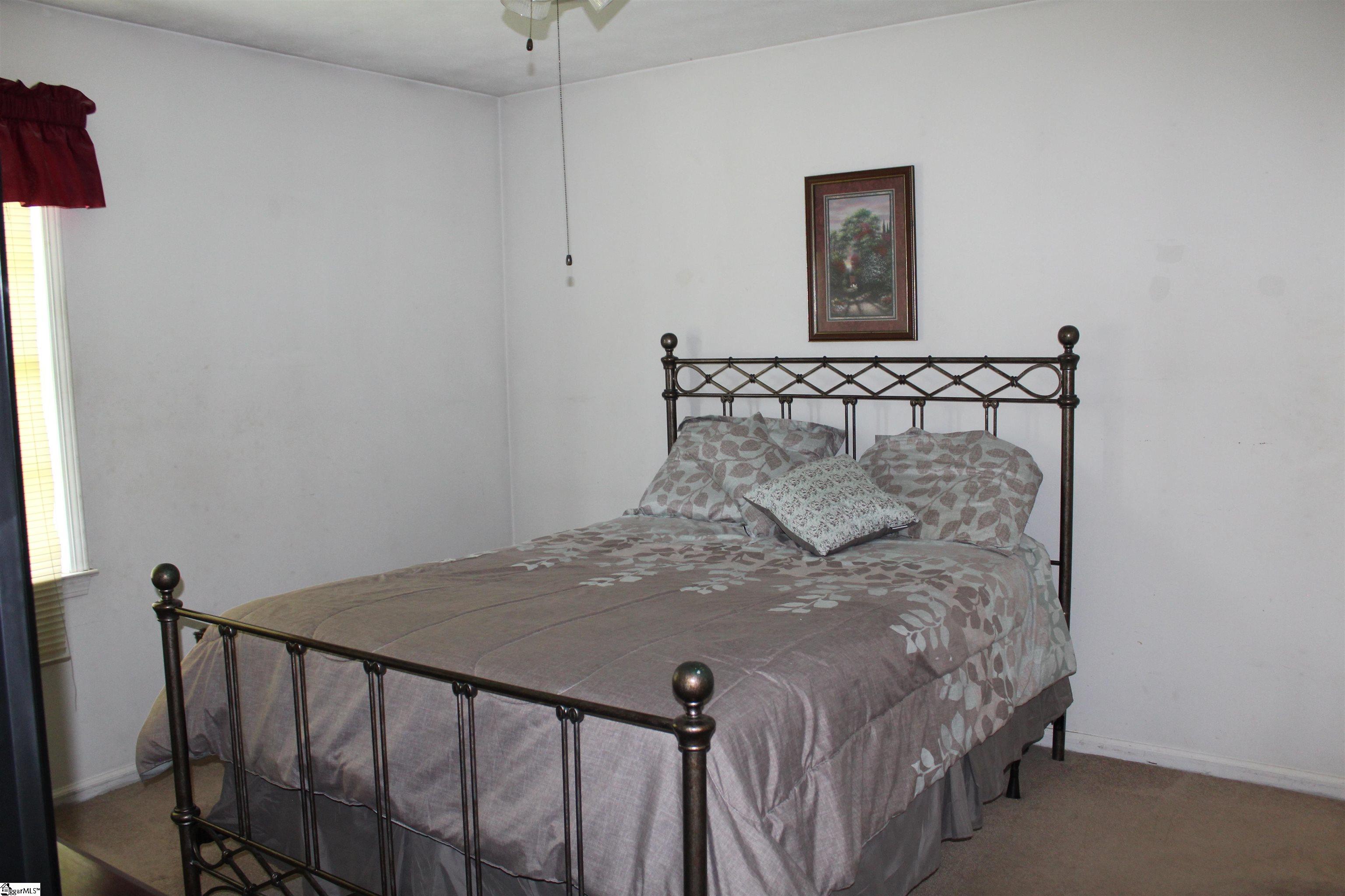 329 State Rd S-39-127 Easley, SC 29640 - Photo 10 of 22 Gallery Image 10