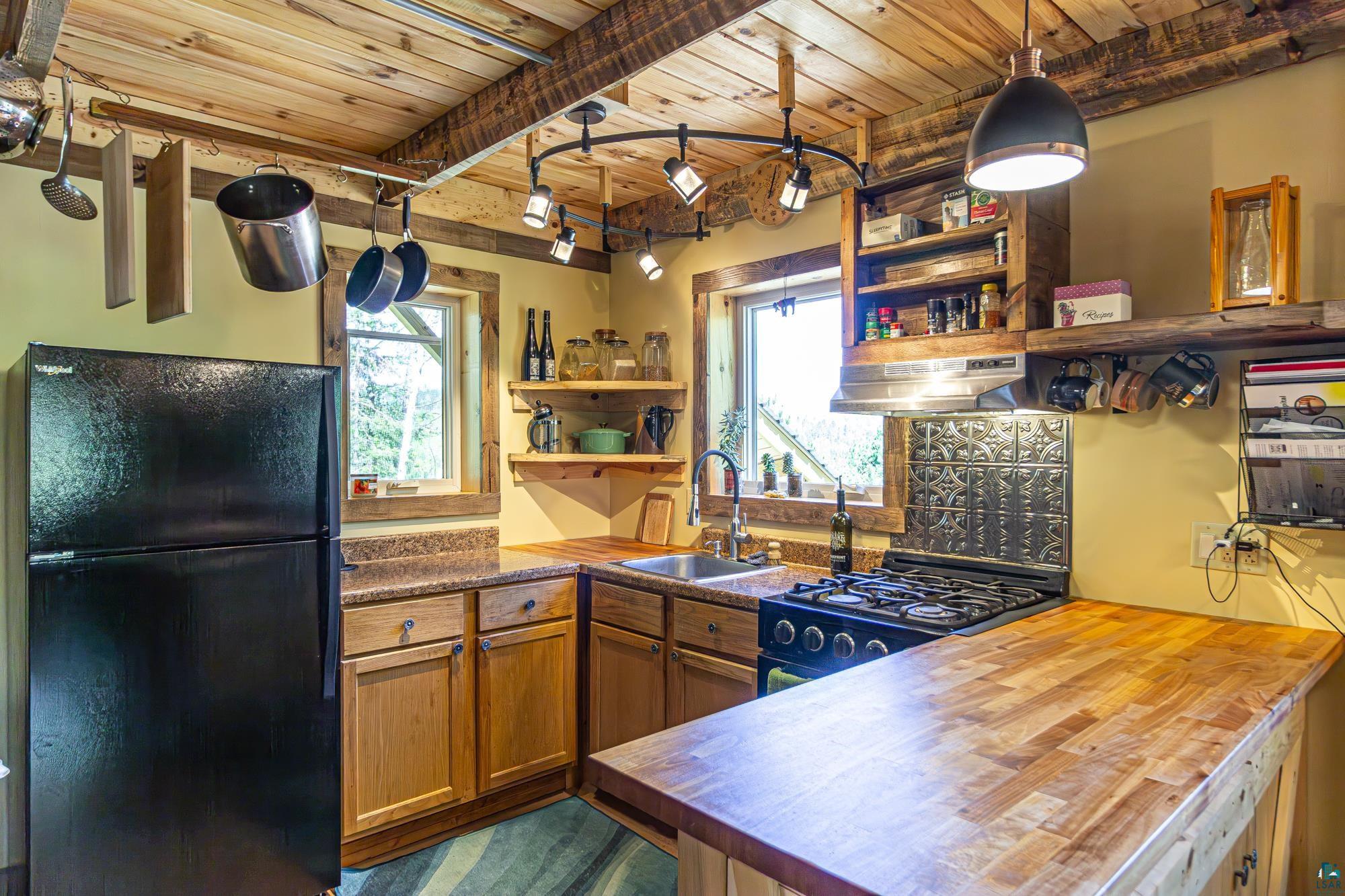 4304 Mud Creek Road Ely, MN 55731 - Photo 15 of 98