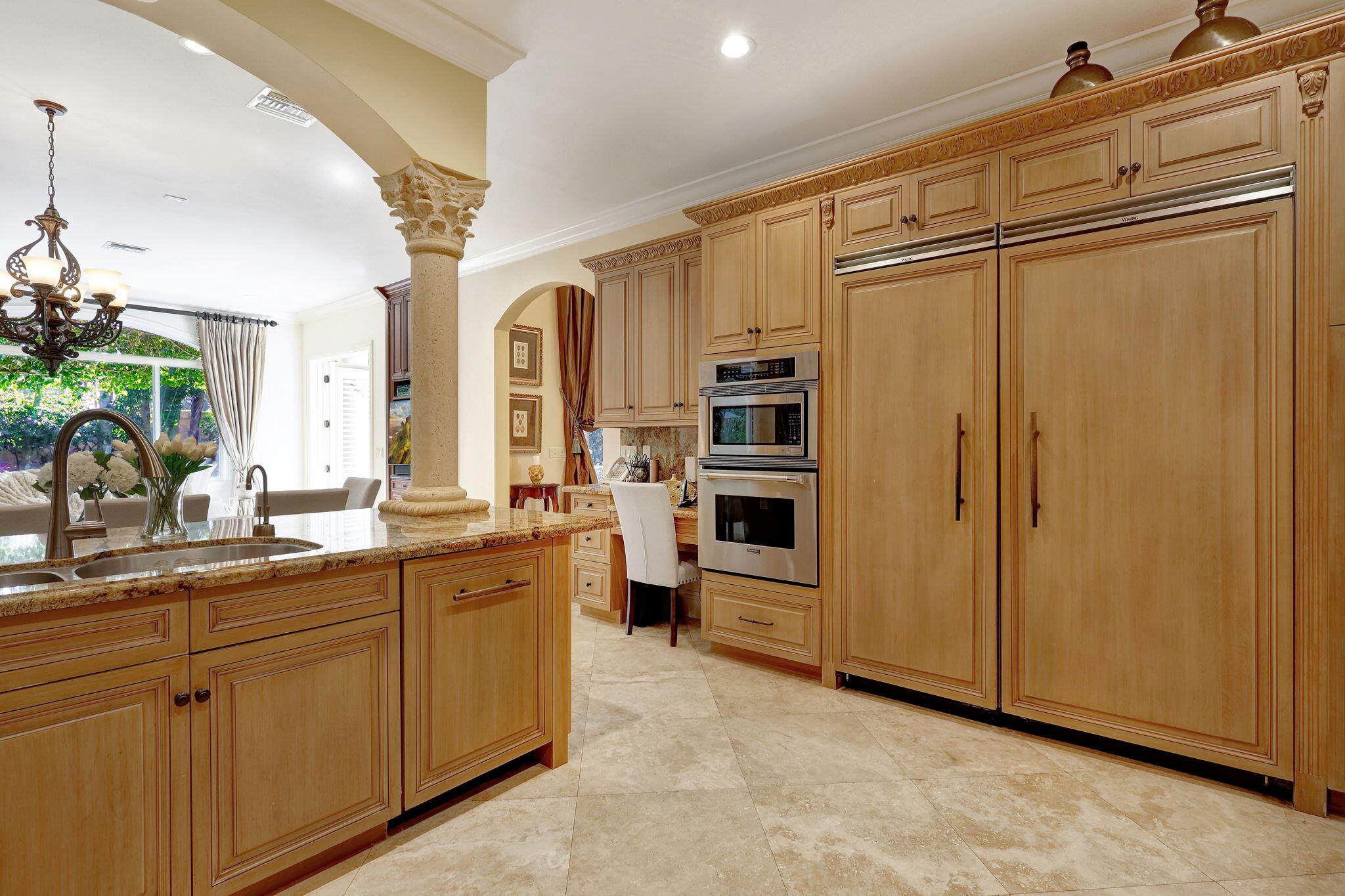 331 Eagle Drive Jupiter, FL 33477 - Photo 12 of 51 Kitchen