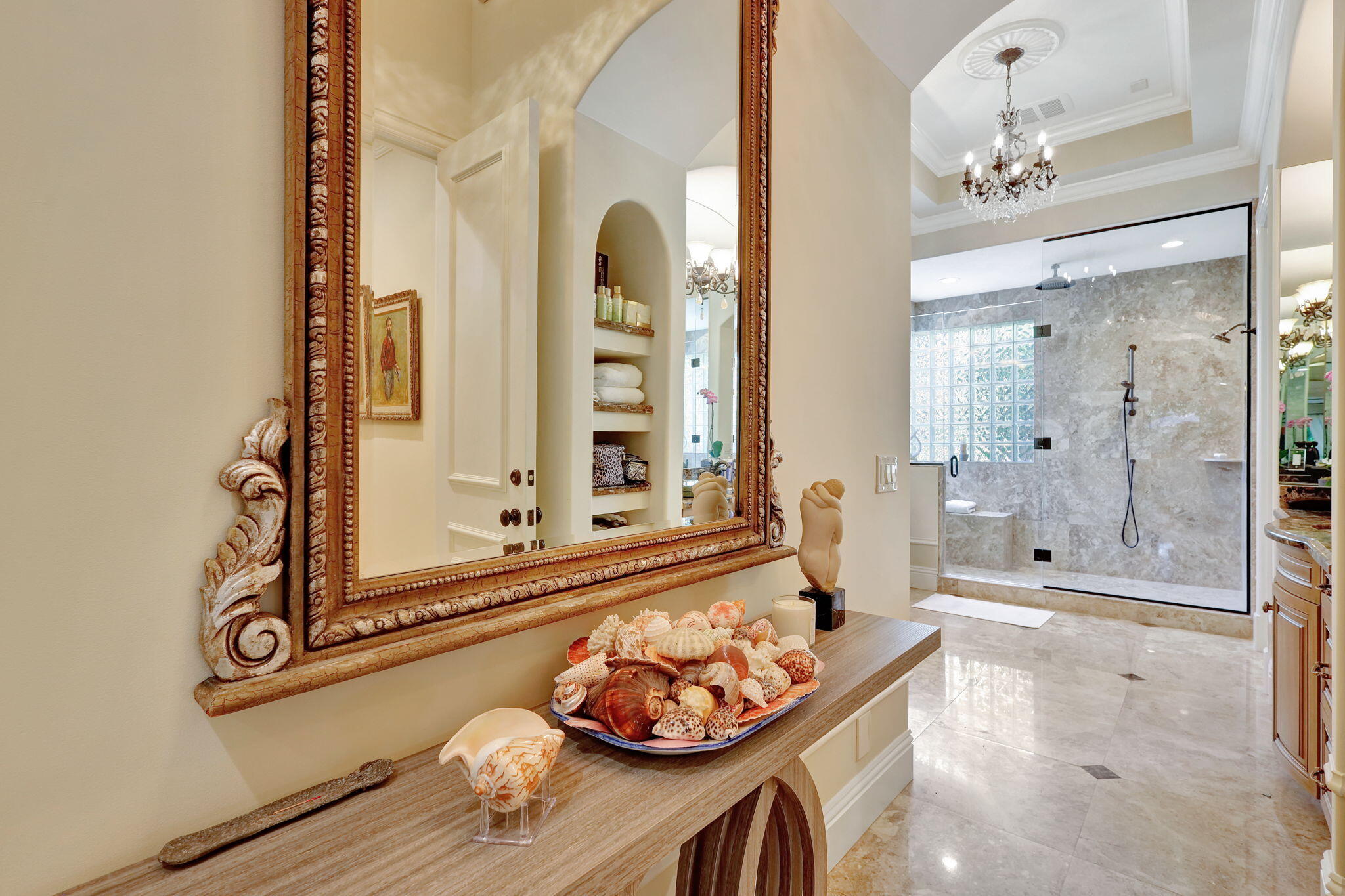 331 Eagle Drive Jupiter, FL 33477 - Photo 19 of 51 Primary Foyer