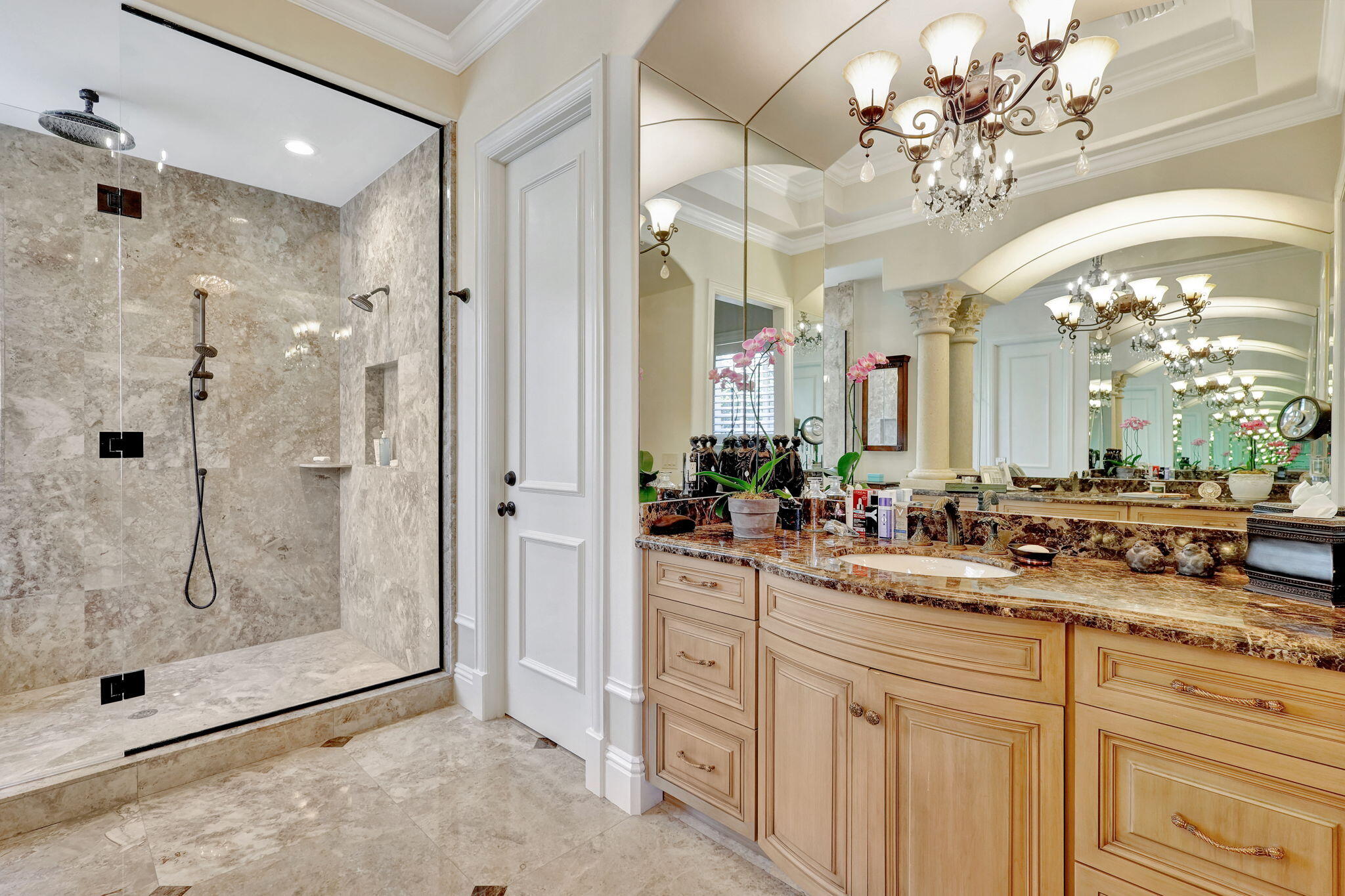 331 Eagle Drive Jupiter, FL 33477 - Photo 23 of 51 Primary Bath