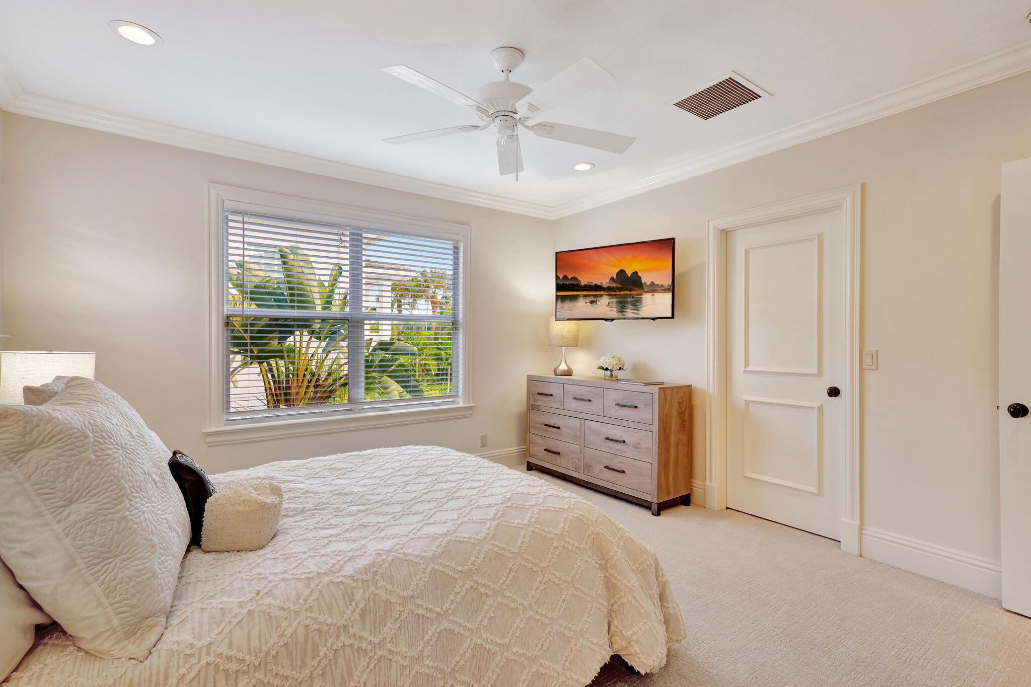 331 Eagle Drive Jupiter, FL 33477 - Photo 32 of 51 3rd Bedroom
