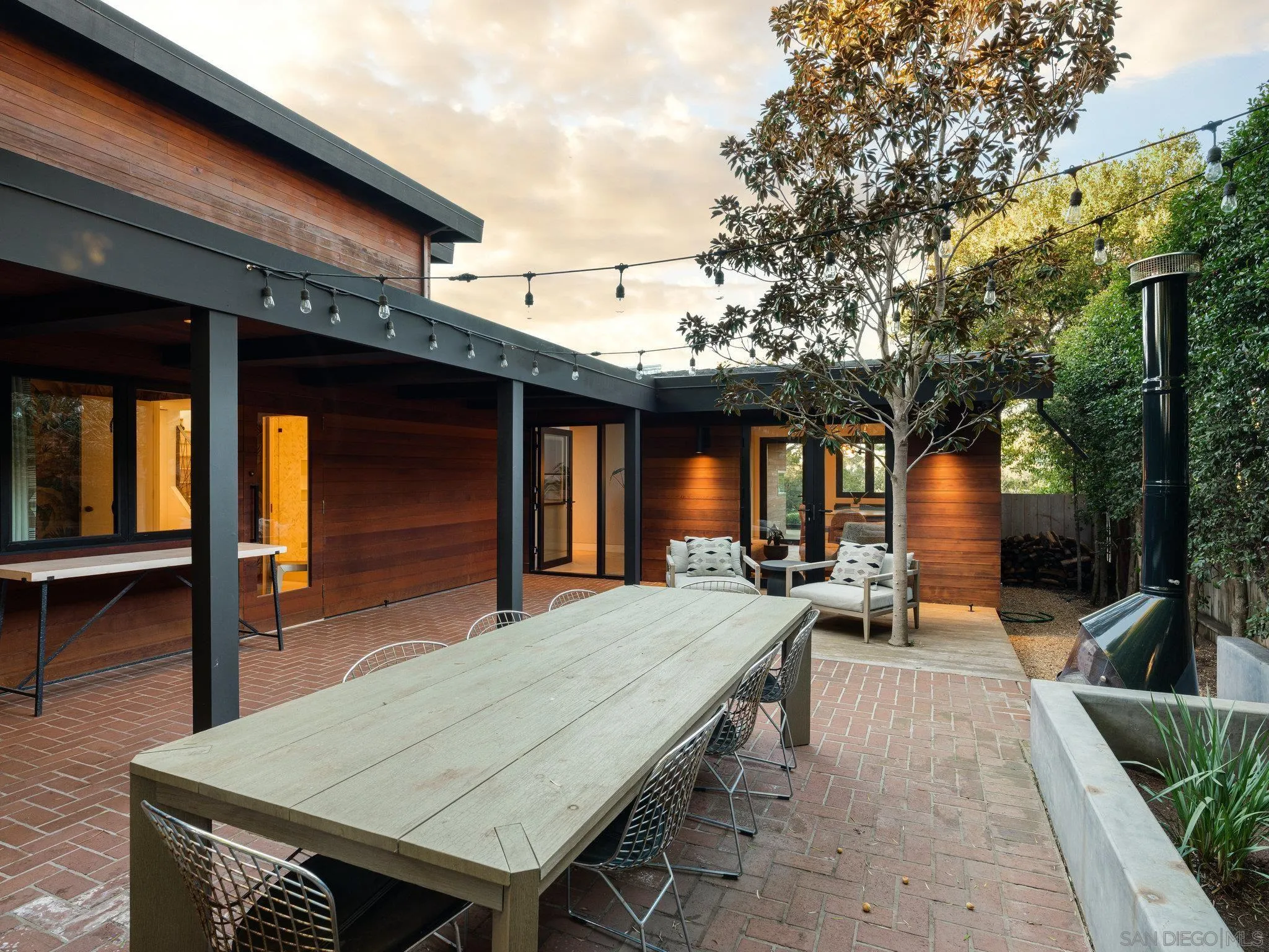 462 15th Street Del Mar, CA 92014 - Photo 14 of 35