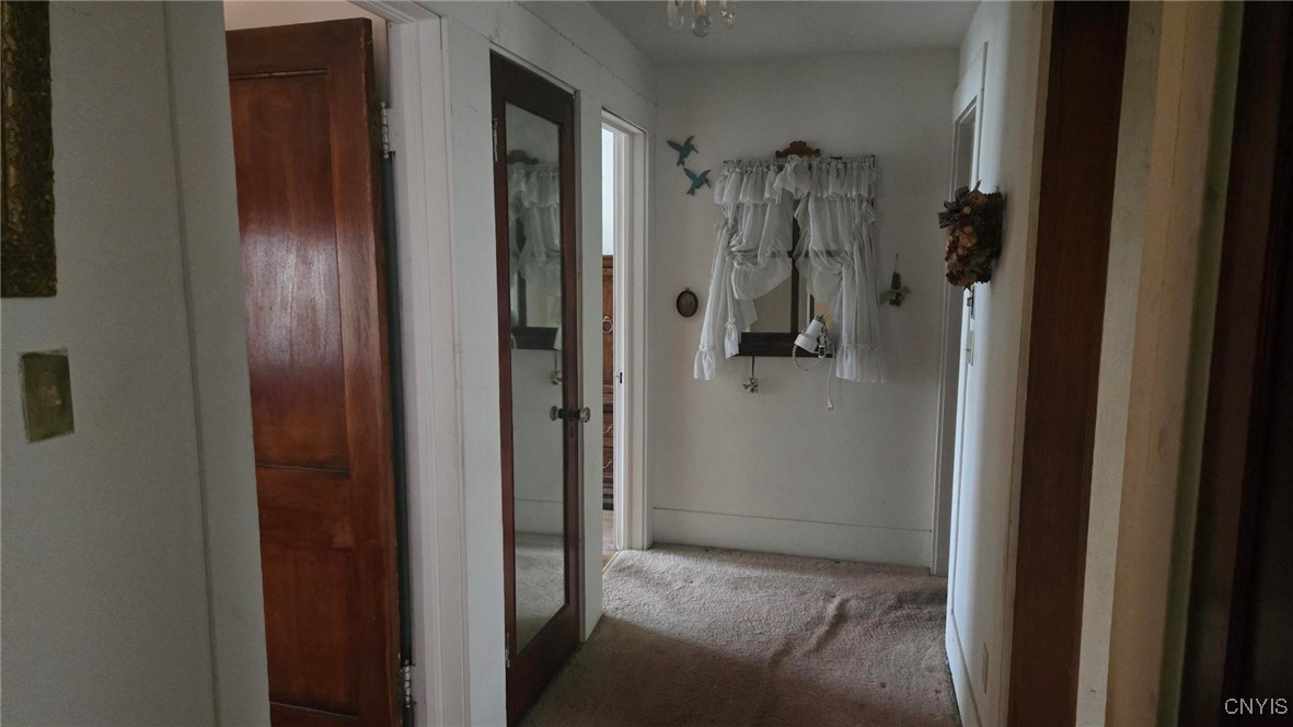 404 Griffiths Street Syracuse, NY 13208 - Photo 29 of 36