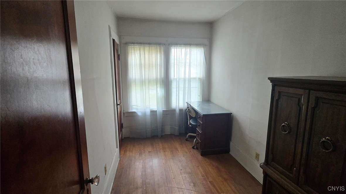 404 Griffiths Street Syracuse, NY 13208 - Photo 30 of 36 small bedroom
