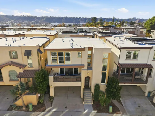$1,525,000 | 8337 Summit Way, San Diego, CA 92108