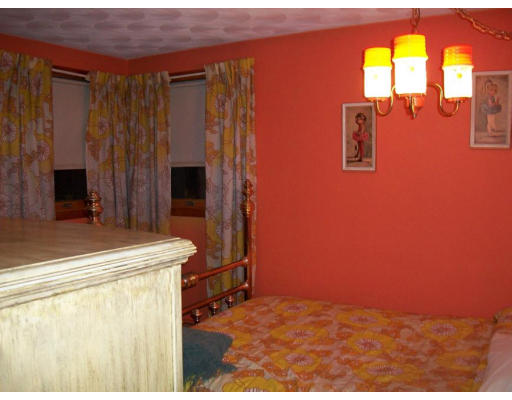 54 Wentworth Road Revere, MA 02151 - Photo 6 of 11 Gallery Image 6