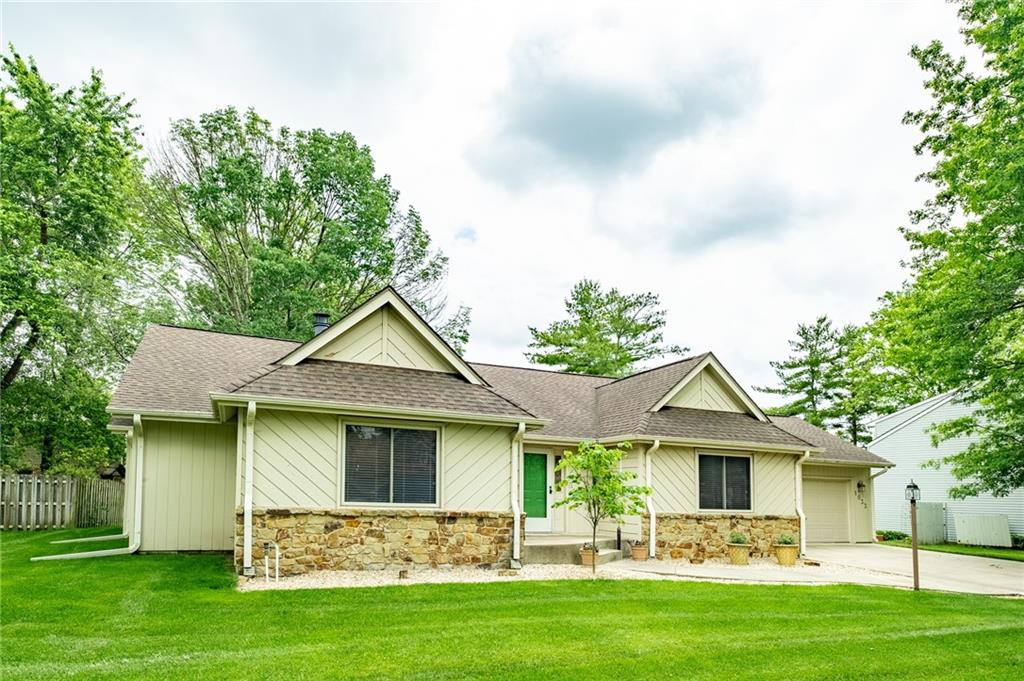 1033 Goldfinch Road Columbus, IN 47203 - Photo 42 of 43 Gallery Image 42