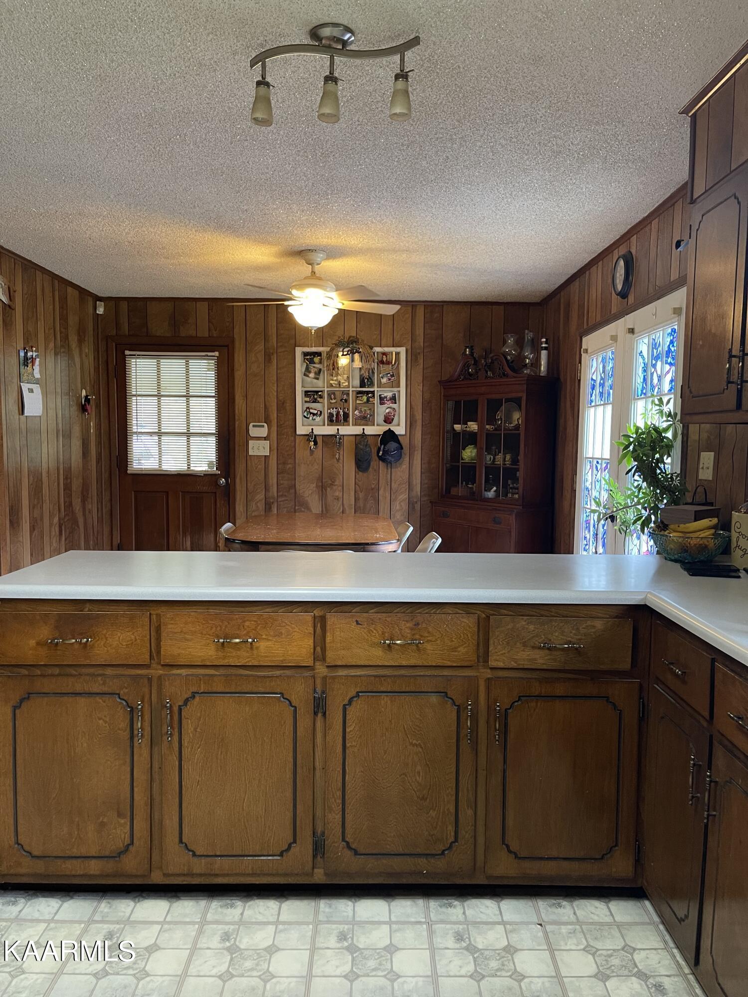 1650 Old Chilhowee Road Seymour, TN 37865 - Photo 15 of 27 Dining Rm:Kitchen IMG_2432