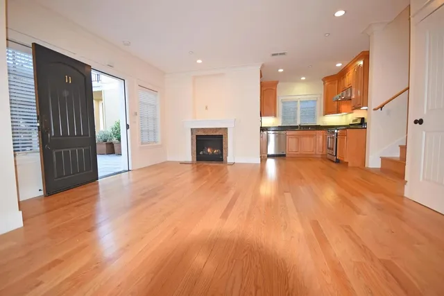 $3,000 | 1705 Palm Avenue, San Mateo, CA 94402