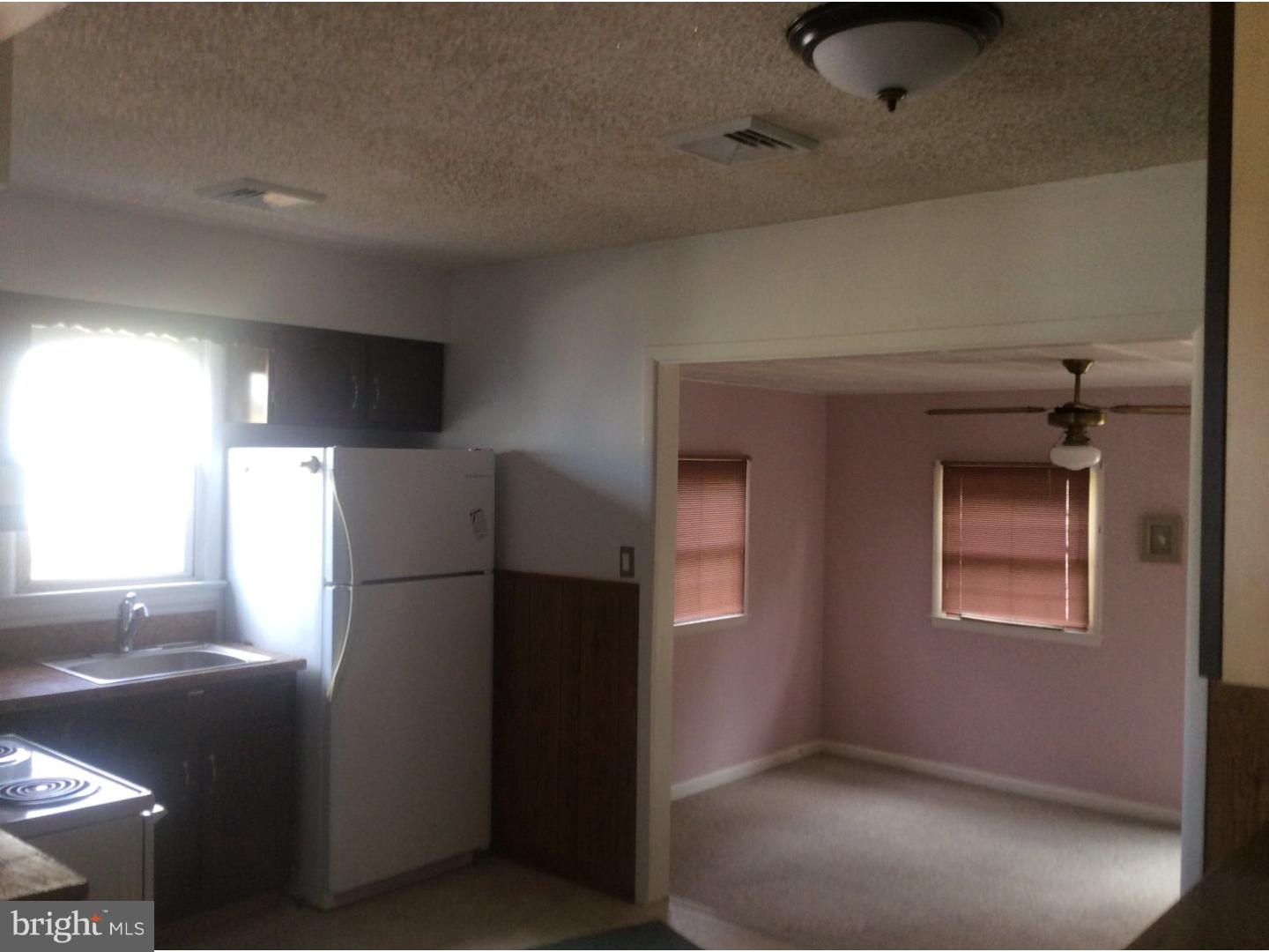 205 Village Road Villas, NJ 08251 - Photo 2 of 20