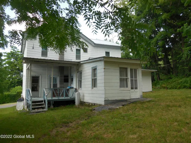 $165,000 | 114 Washington Street, Sharon Springs, NY 13459