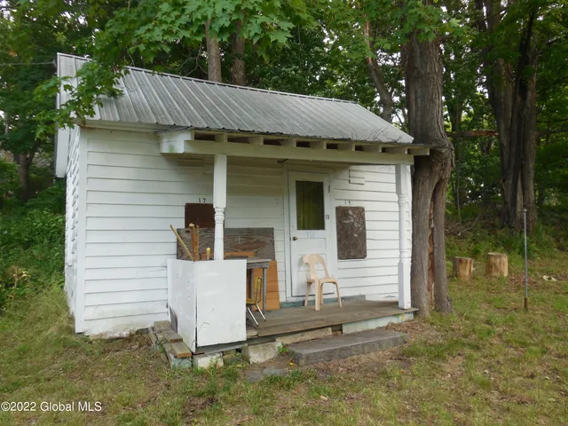 $165,000 | 114 Washington Street, Sharon Springs, NY 13459