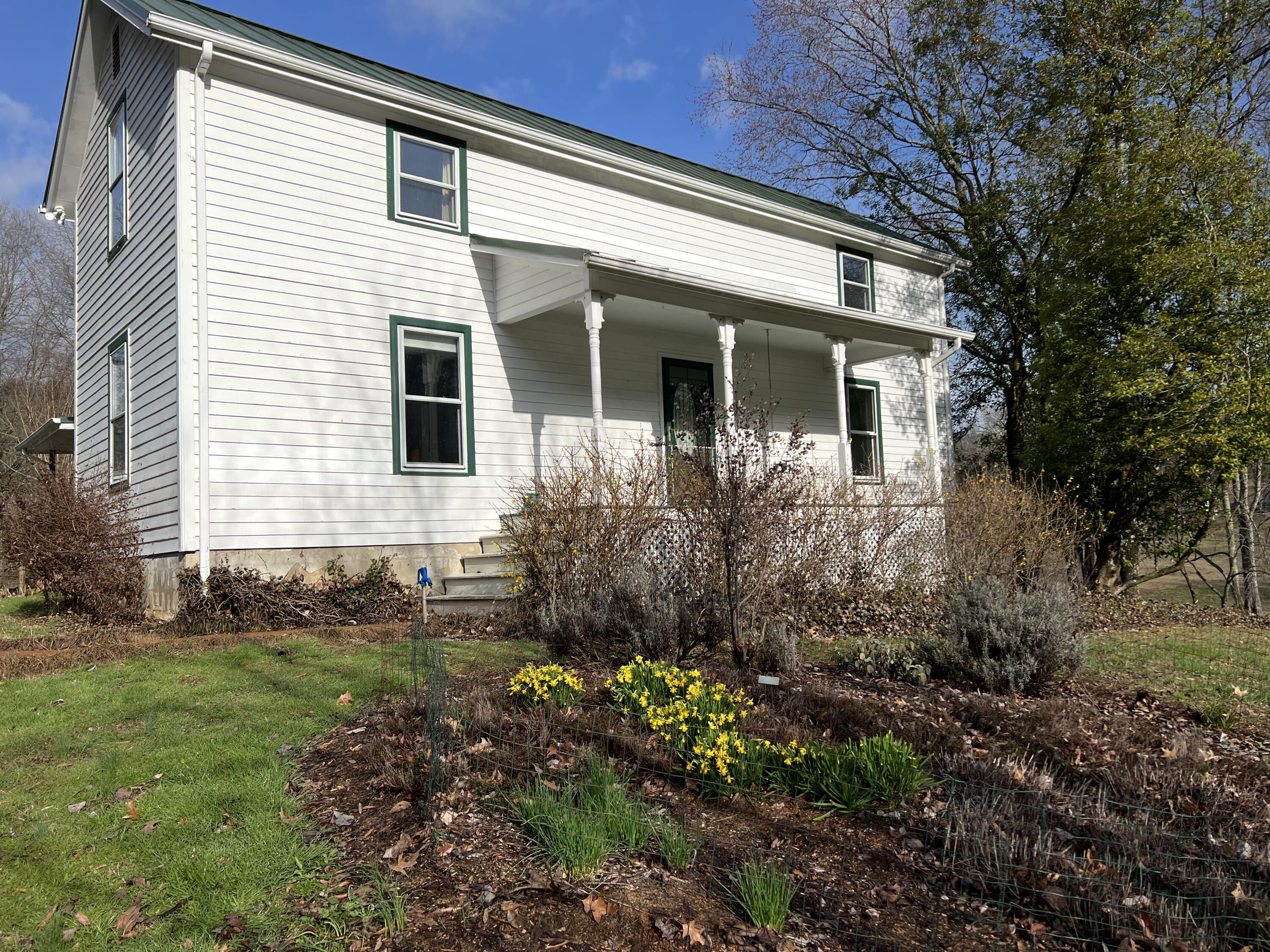 5007 Browntown Road Chattanooga, TN 37415 - Photo 4 of 64 16B60749-C5B9-41D0-9072-0B020BC7DBC8