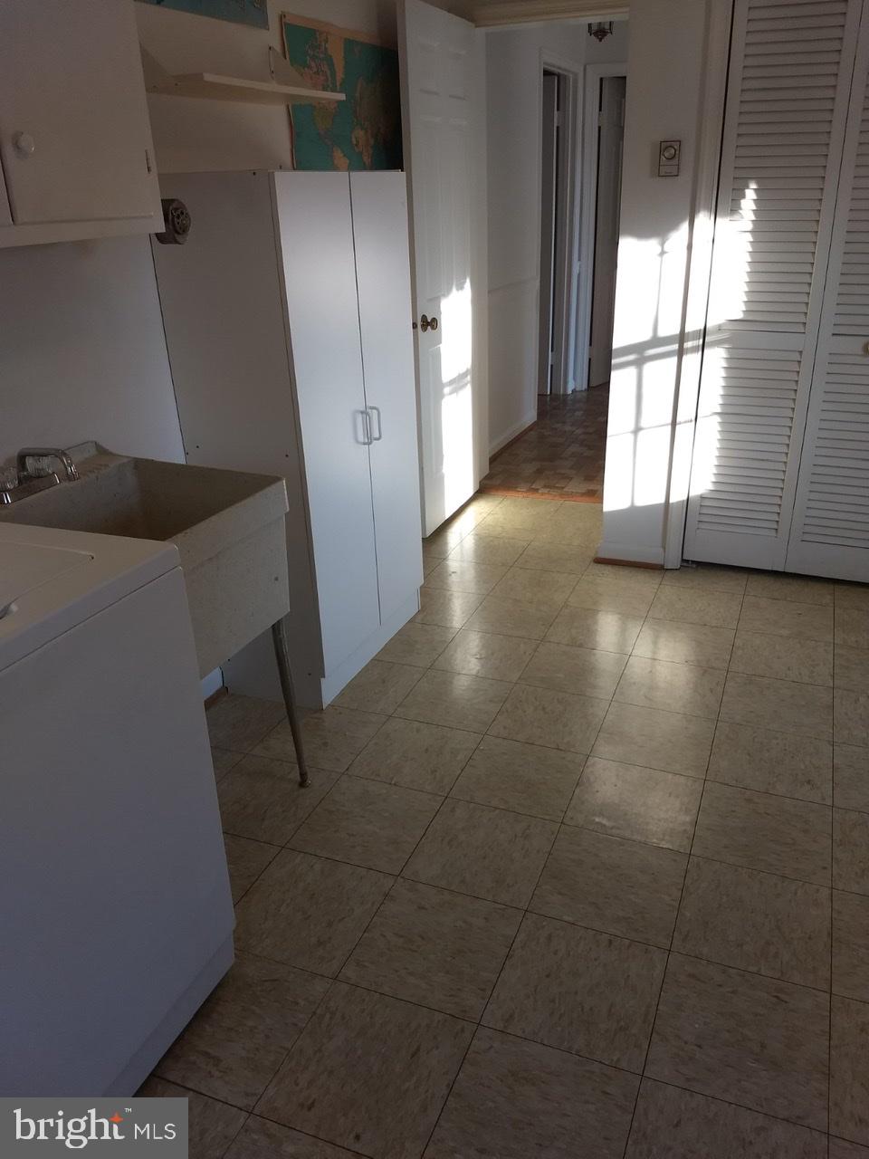 3906 Laurel Road Alexandria, VA 22309 - Photo 21 of 108 Laundry Room