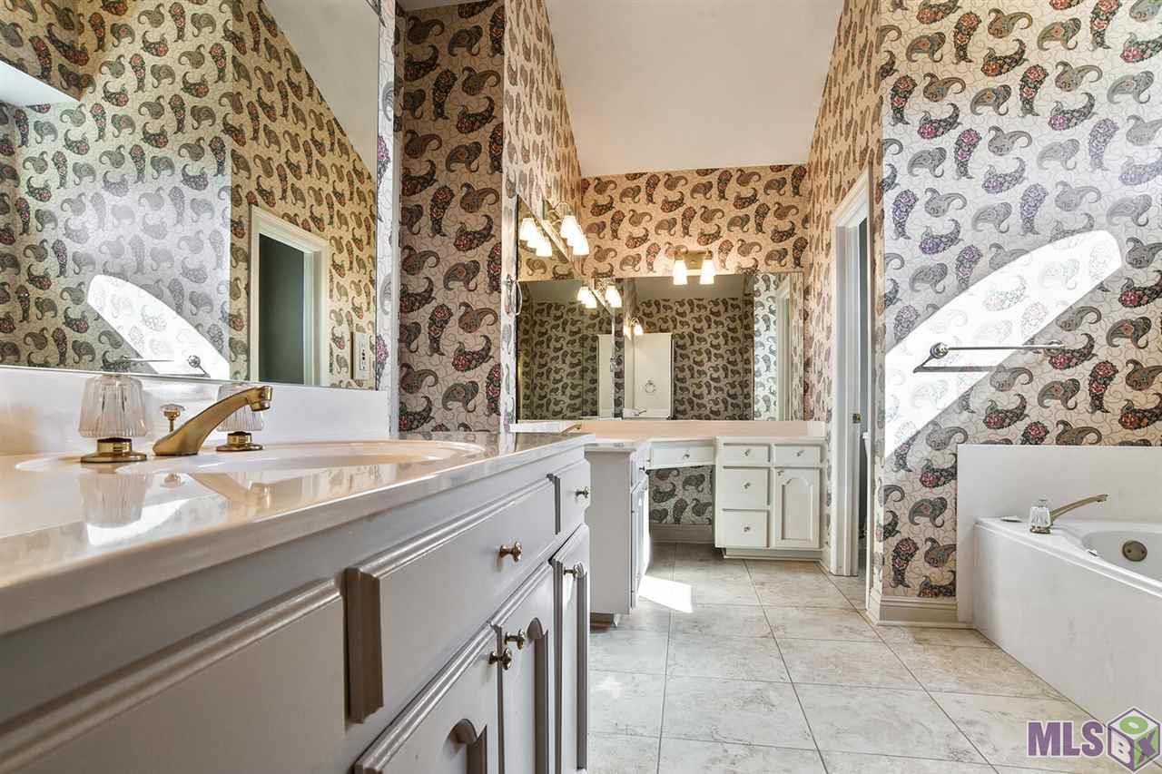 306 Plantation Ridge Drive Baton Rouge, LA 70810 - Photo 12 of 15 Gallery Image 12