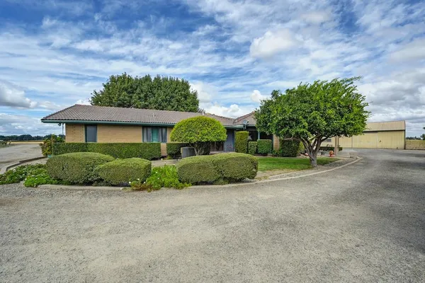 $1,250,000 | 52929 County Road 141, Clarksburg, CA 95612