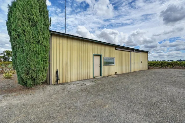 a view of building with outdoor space