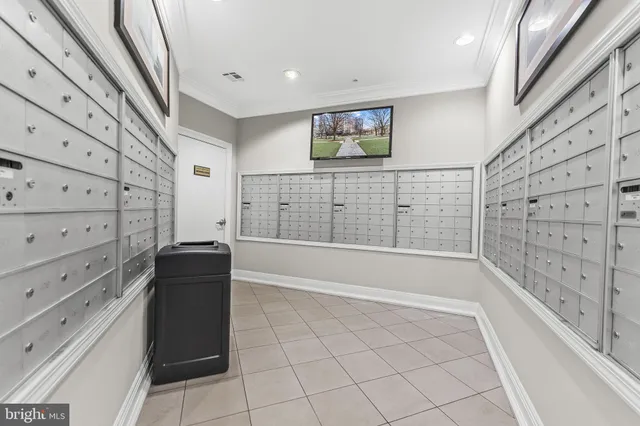 $2,600 | 12000 Market Street, Unit 129, Reston, VA 20190