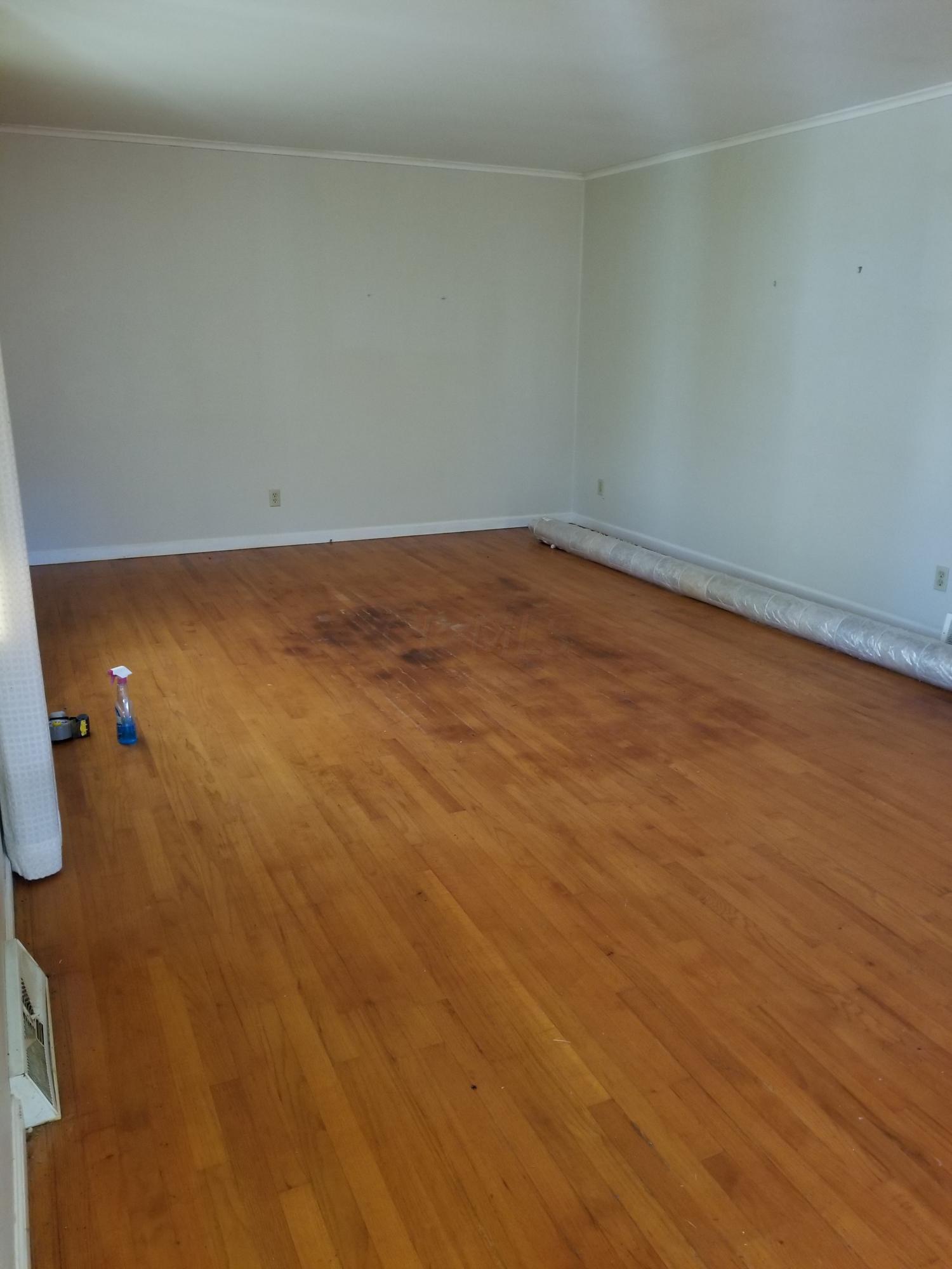 4425 Lowestone Road, Unit 27 Columbus, OH 43220 - Photo 3 of 15