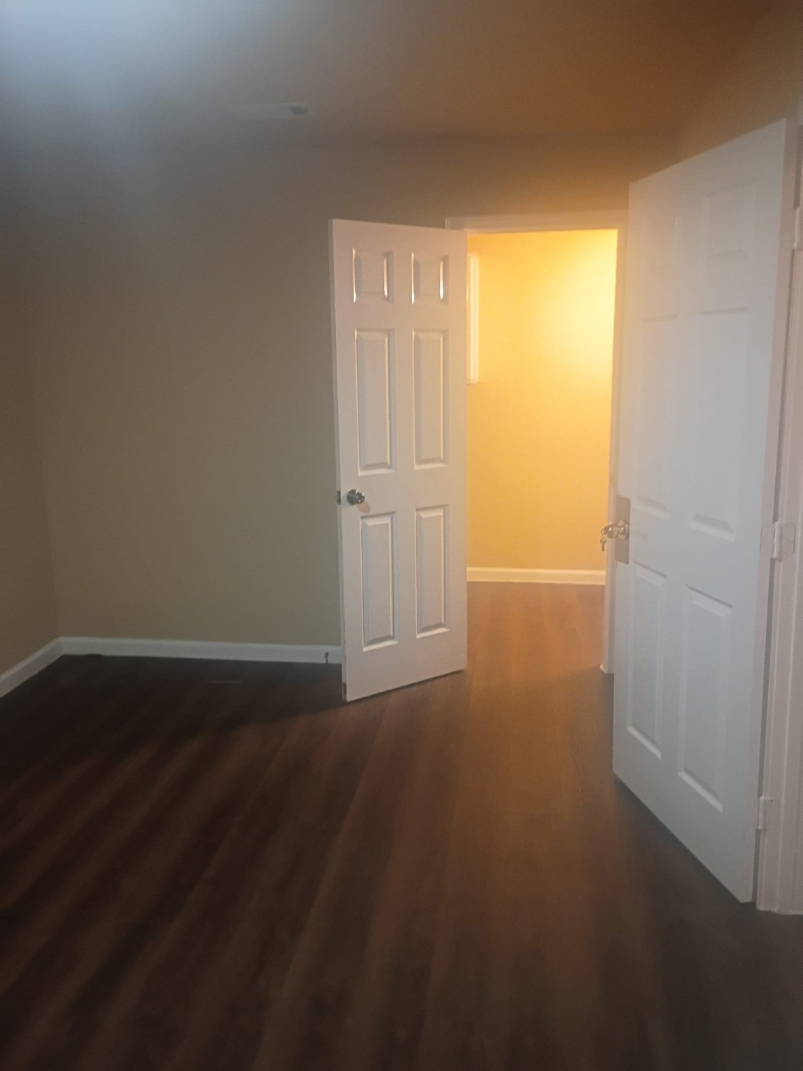 3014 Bloomfield Street Houston, TX 77051 - Photo 4 of 13 a view of an empty room and window