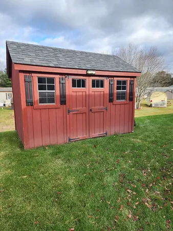 $248,900 | 402 Pleasant Parkway, Sturbridge, MA 01566