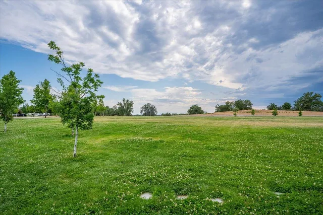 $594,900 | 592 Mill Valley Parkway, Redding, CA 96003